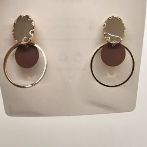Woman earrings